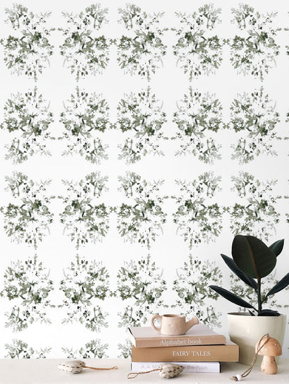 Green Botanical Abstract: Luxury Mirrored Wallpaper