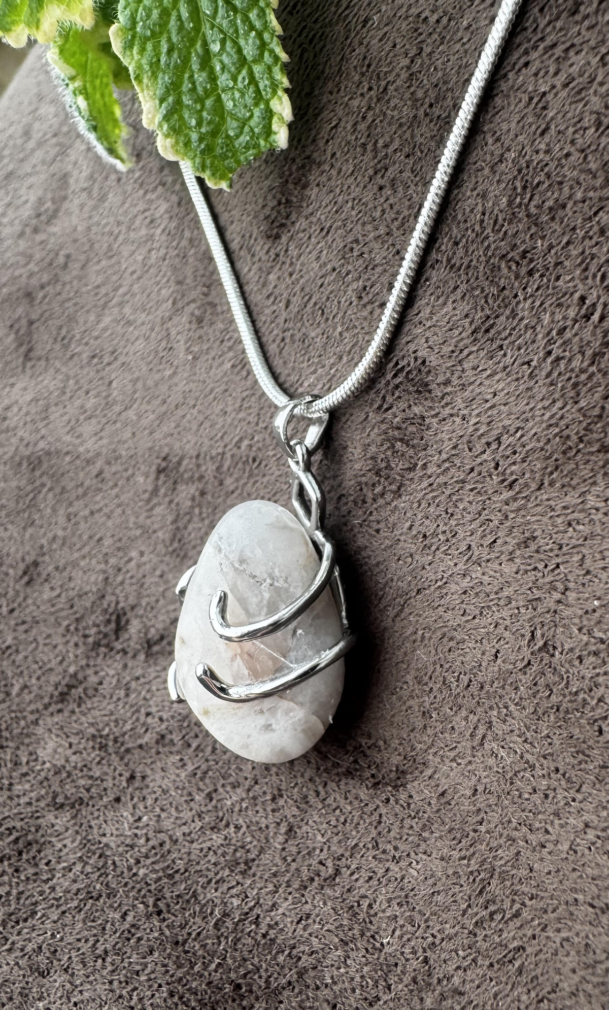 Maen Y Tir . . . Quartz Sterling Silver Pendant
